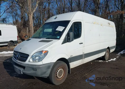 2013 Mercedes-Benz Sprinter 2500 High Roof from USA, damaged, VIN WD3PE8CC0D5756788